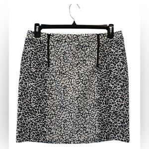 Ann Taylor Grey, White & Black Animal Print Pencil Skirt
